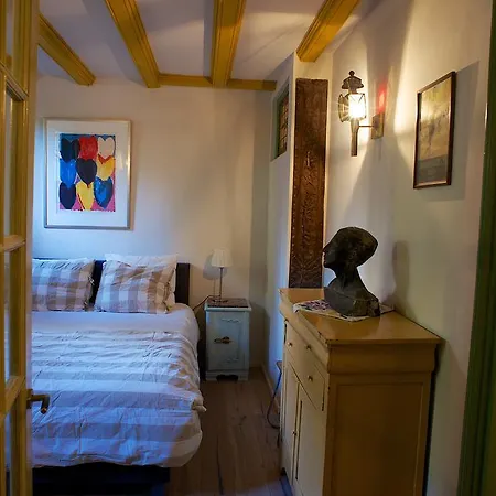 Vondelstraat Bed & Breakfast Amsterdam